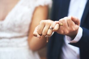 تعبیر خواب ازدواج با خواهر زن