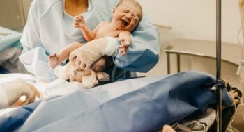 تعبیر خواب زایمان طبیعی